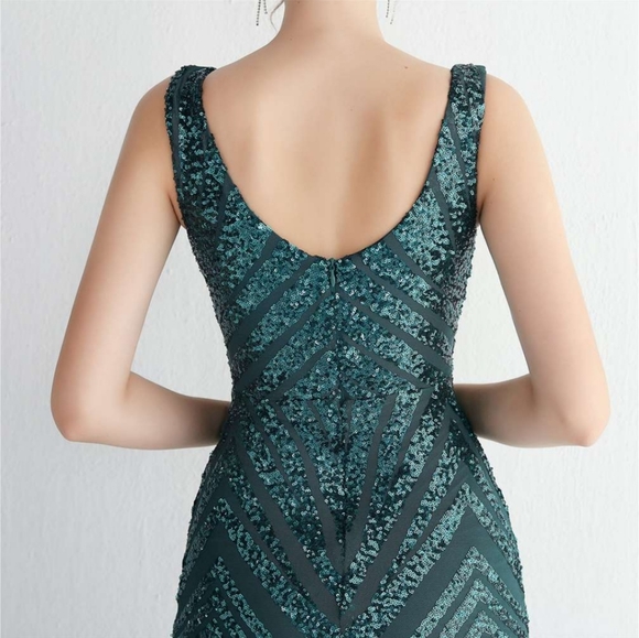 MENDOCINO Sequins Mini dress - Picture 4 of 10